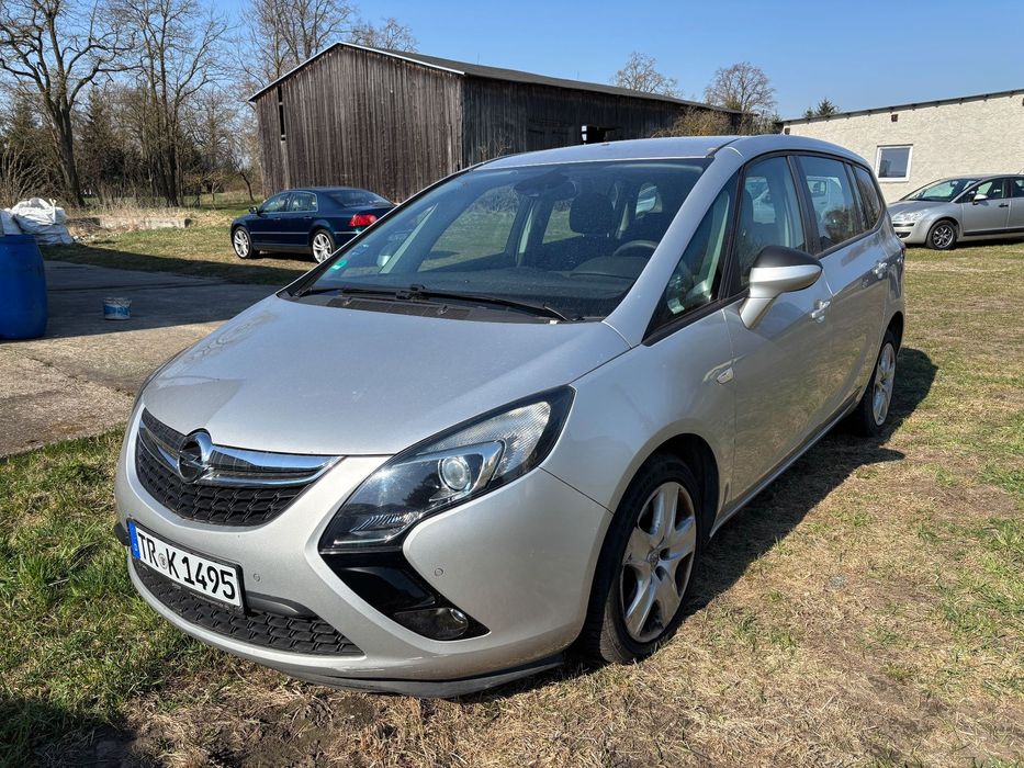 Opel Zafira 2.0 CDTI 2012r Automat, PDC, Tempomat, Grzana kierownica, Grzane fotel