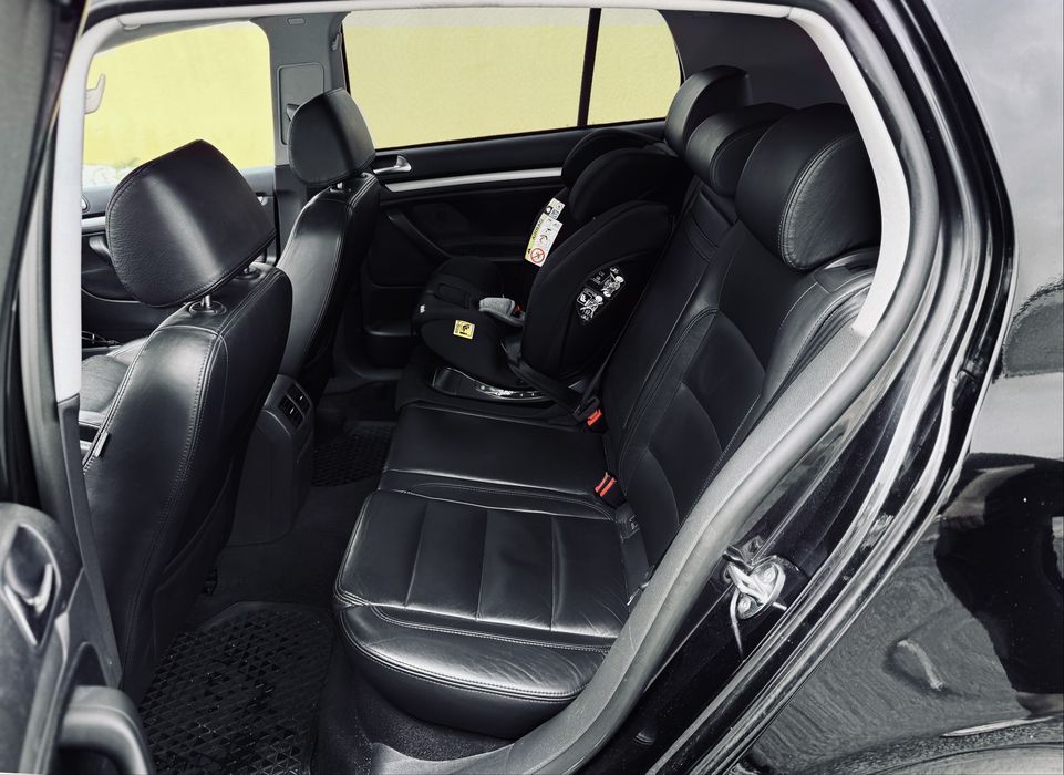VW GOLF 5 - 2.0 TDi SPORTLINE (Nacional)