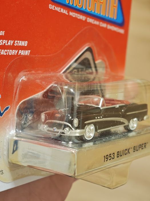 Johnny lightning 1953 buick super motorama nie Hot wheels rok 2002