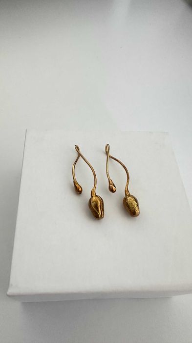 Okryk Twisted Earrings with Poppy Bud and Dew Drop