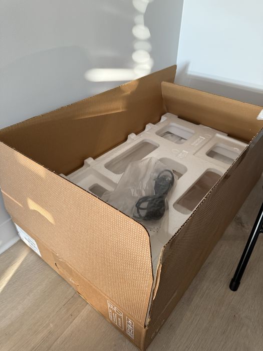 Монітор Samsung S32BM702U SMART (LS32BM702UIXUA)