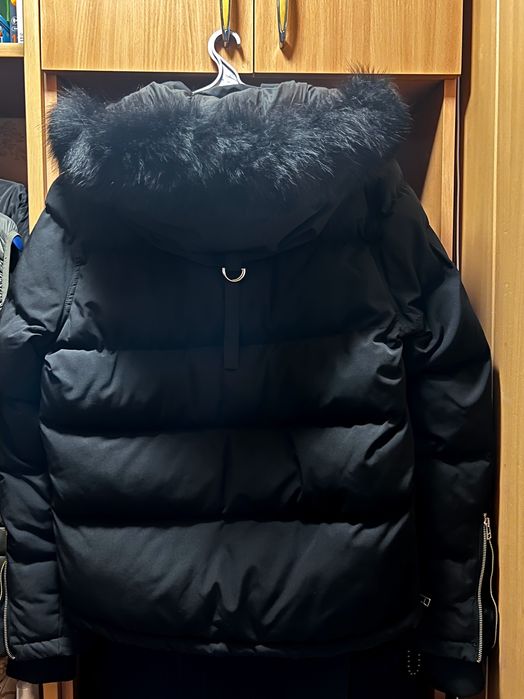 Пуховик moose knuckles(опис)