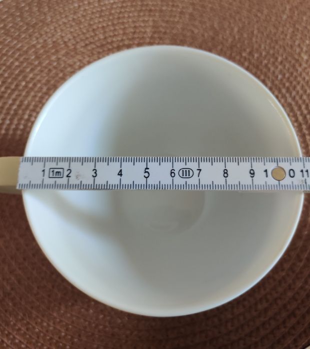 Zestaw 6 filiżanek z podstawami Porcelana Kristoff Krzysztof Wałbrzych