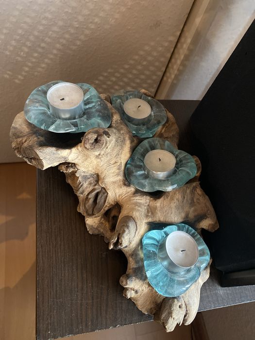 Drewniana dekoracja swiecznik