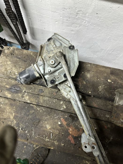 Трапеция дворников моторчик митсубиши лансер 9