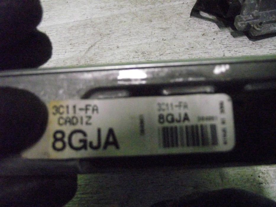 Centralina de Motor ECU Ford Transit 2.4D - 2003 - CT216