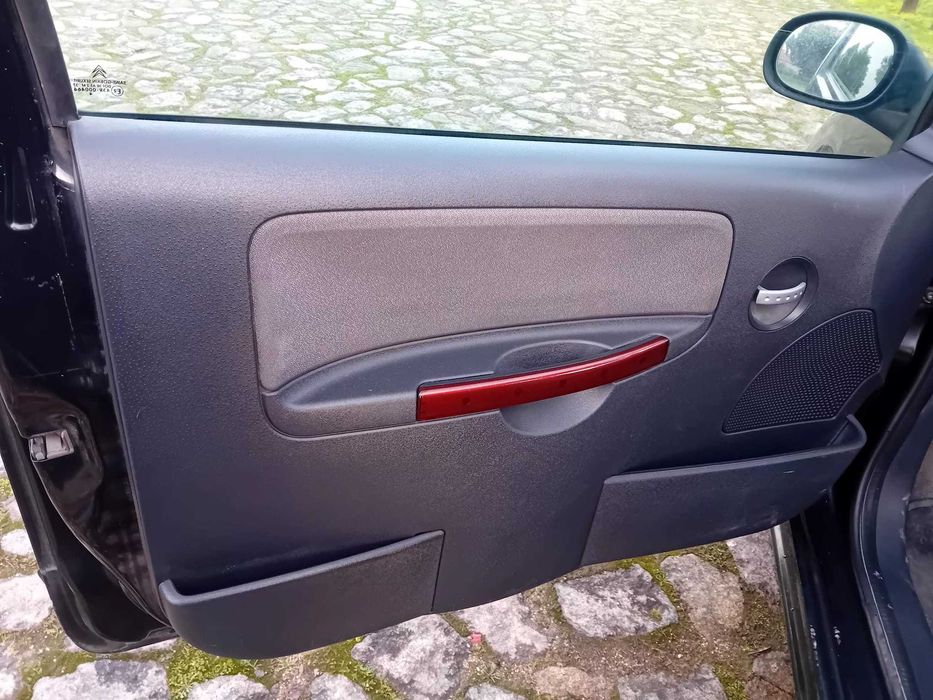 Citroen C3 gasolina ano 2004