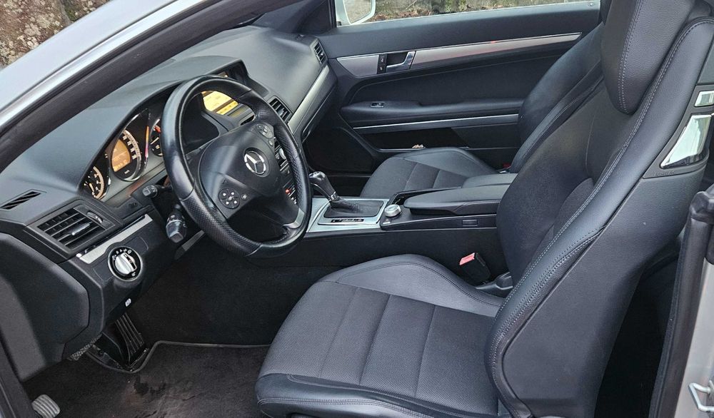 Mercedes-Benz E250 Coupe