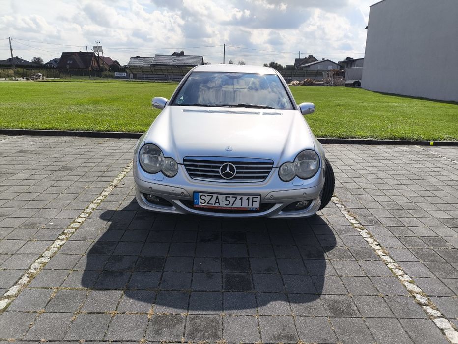Mercedes C180 Kompressor 1.8 143 KM | Po serwisie | Alufelgi | OC do grudnia