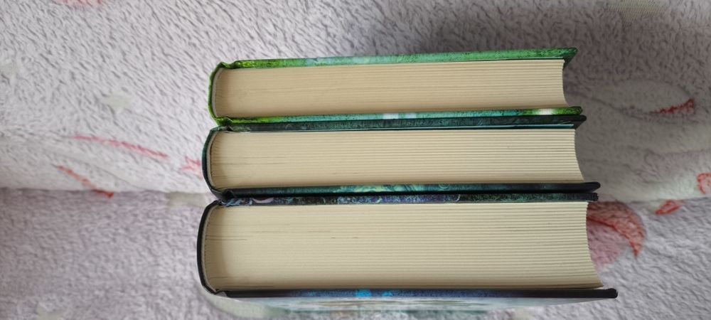 Алея дівчина води: Поклик глибин, Барви моря, Таємниці океанів