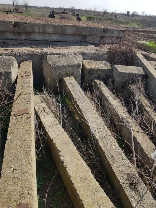 бетонные сваи и колонны