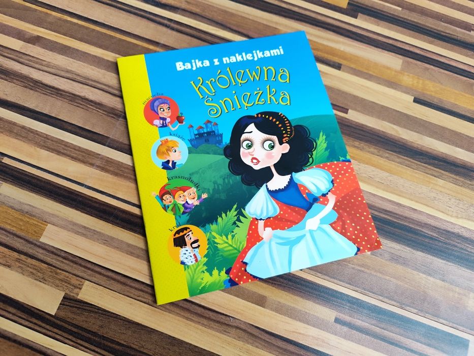 Kuferek bajek książeczki z naklejkami Pinokio kopciuszek czerwony kapt