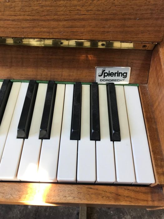 Sprzedam pianino