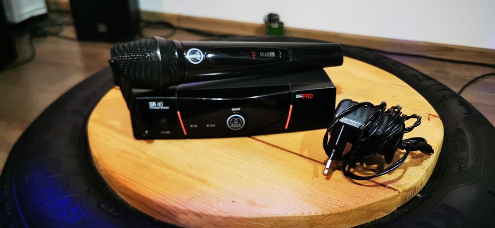 Mikrofon bezprzewodowy AKG SR SINGLE PRO