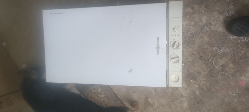 Газовий котел Viessmann Vitopend 100 WH1B на запчастини або ремонт