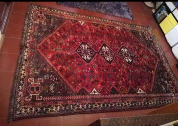 Tapete Persa - 2.47m por 1.76m