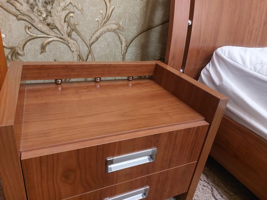 Тумба прикроватная, столик для макияжа MiroMark Белла, 2 шт