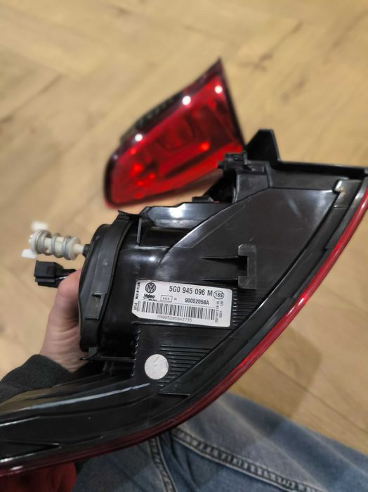 Lampa Prawy Tył golf 7