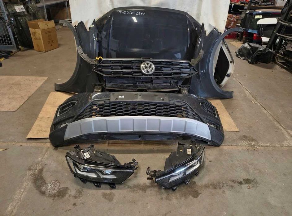 VW T-Roc  I 2GA Бампер передній