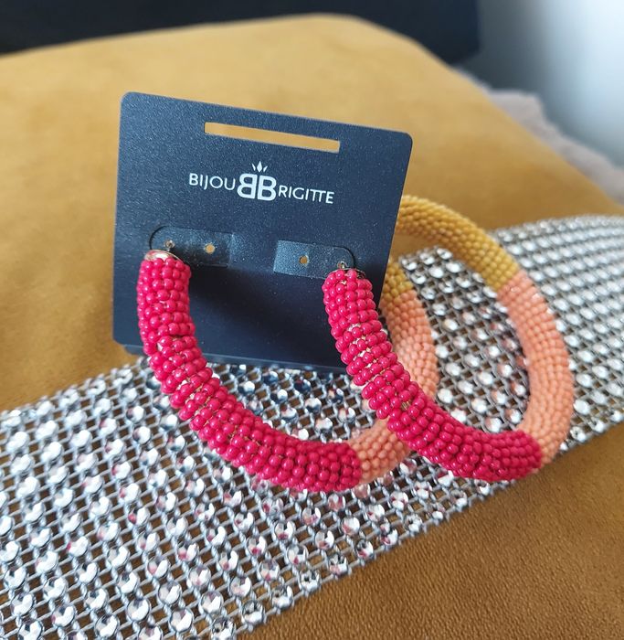 Kolorowe kolczyki koła