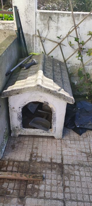 Casa em Cimento para cão