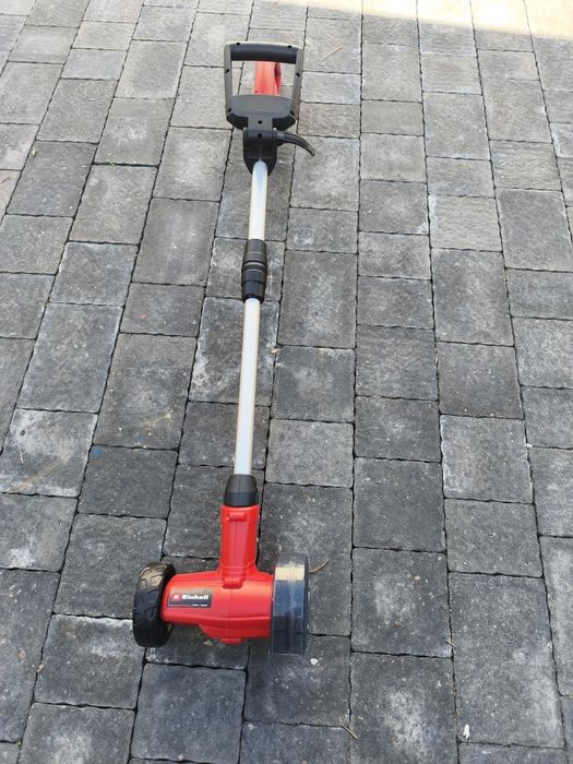 Akumulatorowy czyścik do fug Einhell GC-CC 18li