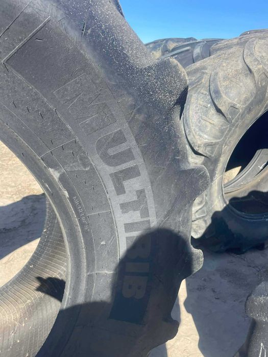 650/65R42 Michelin J1279