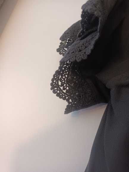 Śliczna hiszpanka. Duża.