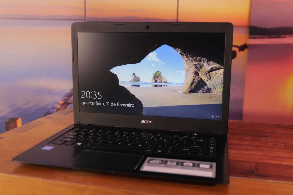 Acer ES1 - C/ Windows 11 e Office
