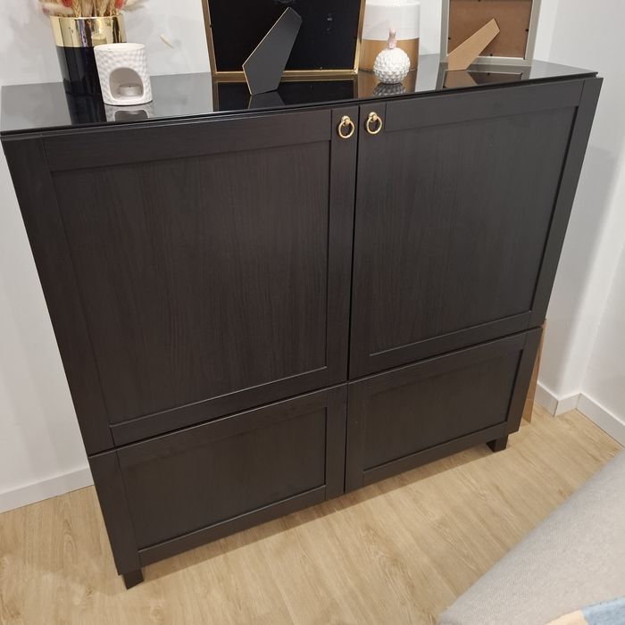 VENDO Aparador besta IKEA