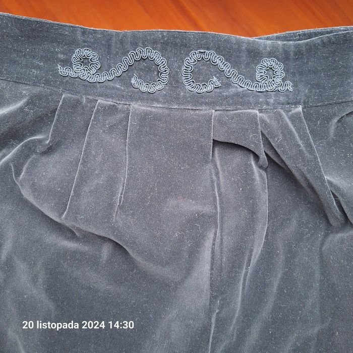 Spódnica czarna r. 12