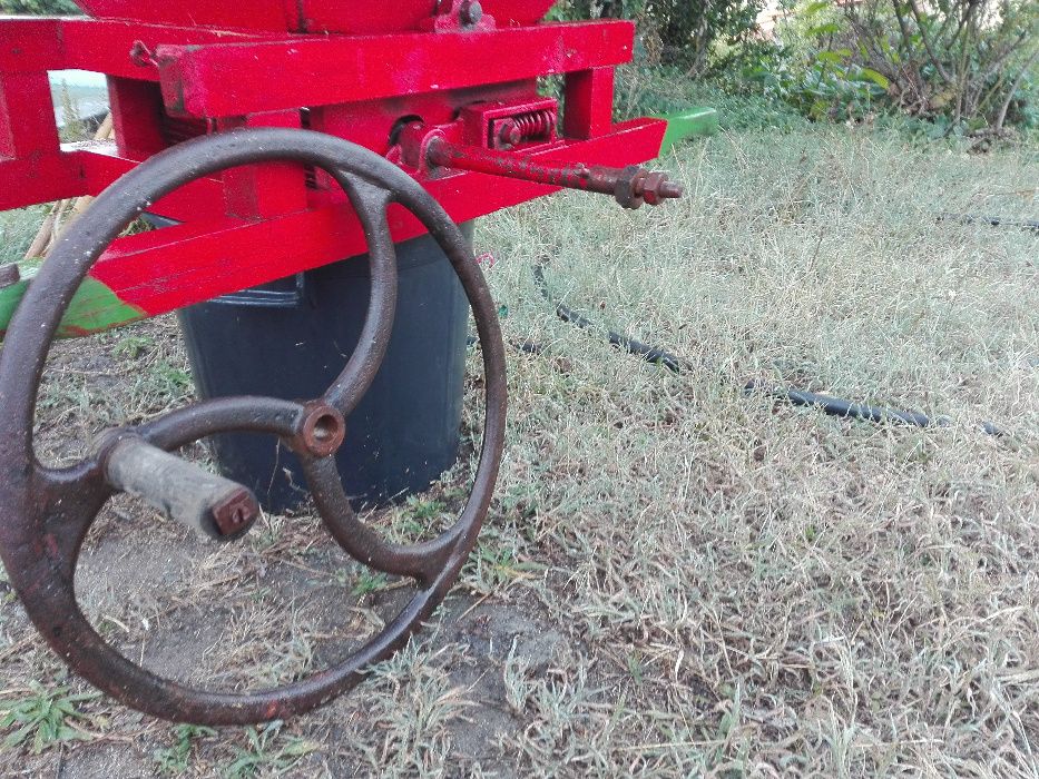 Manual Grape Crusher64751794703363122