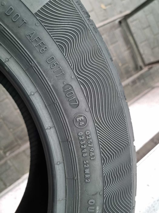 185/60/14 82H Continental ContiPremiumContact 5 D.1017