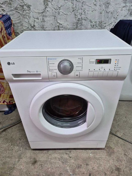 пральна машина LG Direct Drive на 7 кг, прямий привід