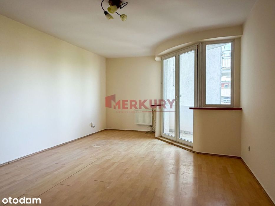 Krzyki | Balkon | Cisza i zieleń | do odnowienia