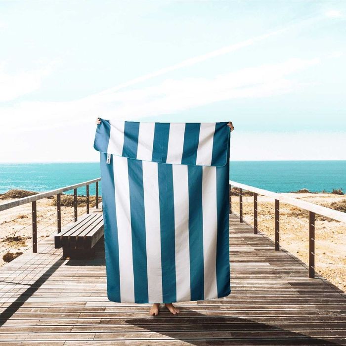 2444 Duży Szybkoschnący Ręcznik Plażowy Do Sauny Mikrofibra 120x200