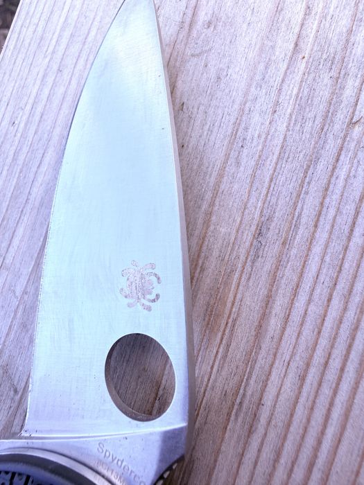 Nóż składany Spyderco Tenacious Lightweight 8Cr13MoV
