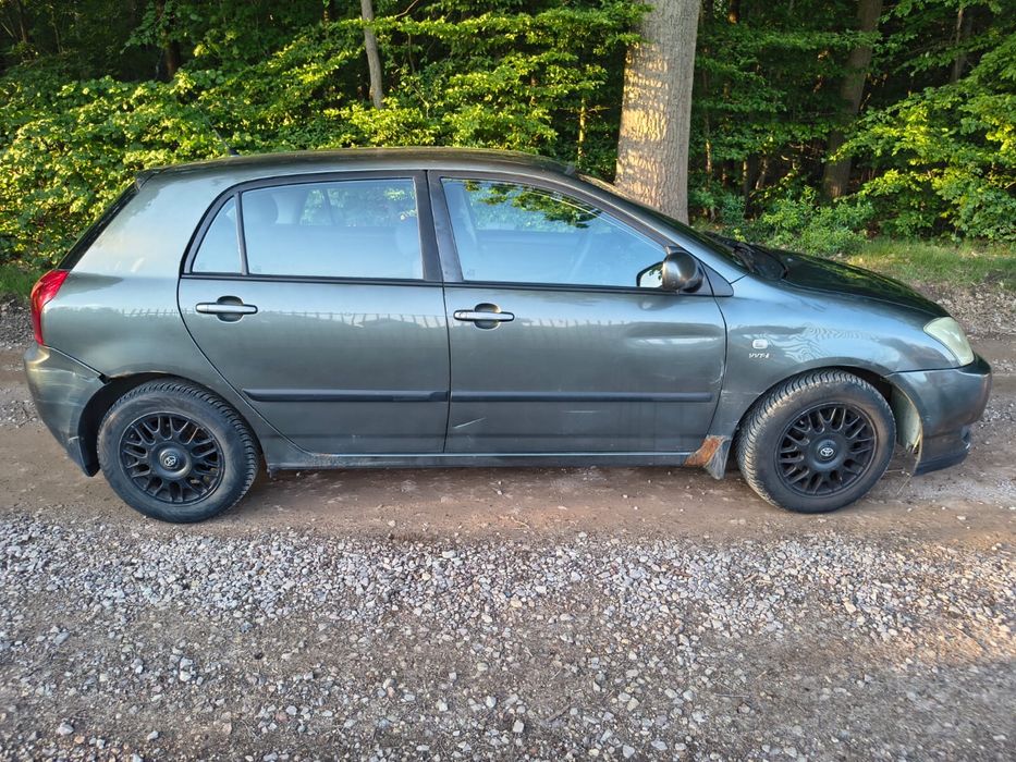 Toyota Corolla E12