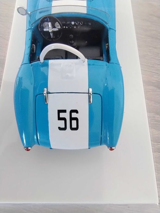 Масштабна модель 1/43. DiP Models. ЗиЛ-112С Шассі #2. 1963р.