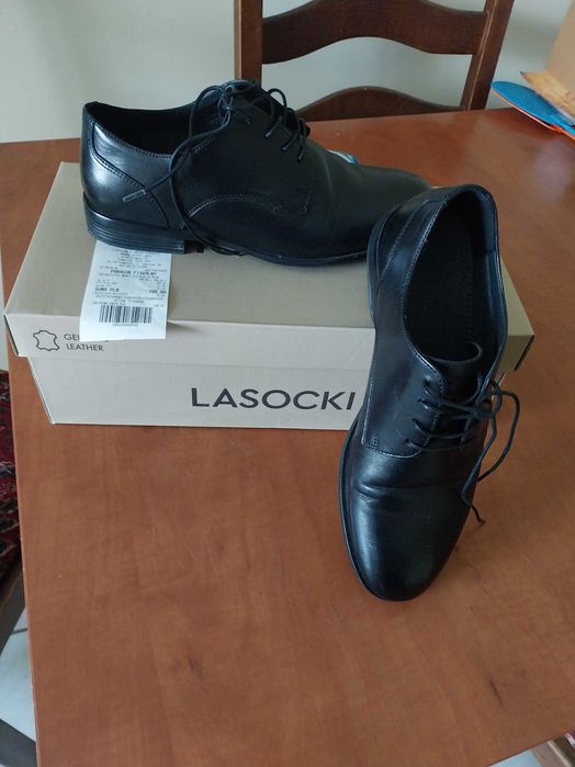 Sprzedam buty Lasocki nowe