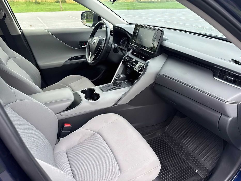 Toyota Venza      2022