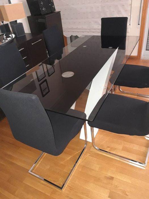 Mesa de Sala de Vidro com 6 cadeiras