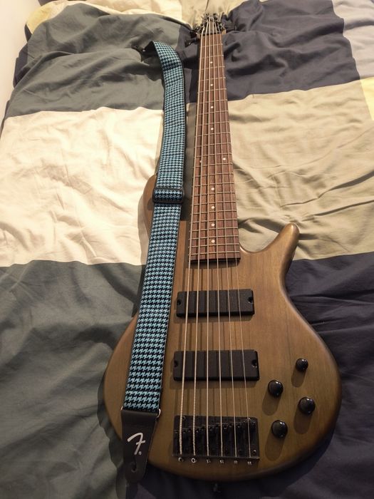 Bas 6 strun Ibanez GSR206B-WNF