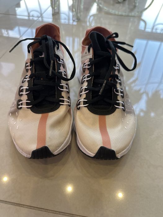 Кроссівки бігові Nike