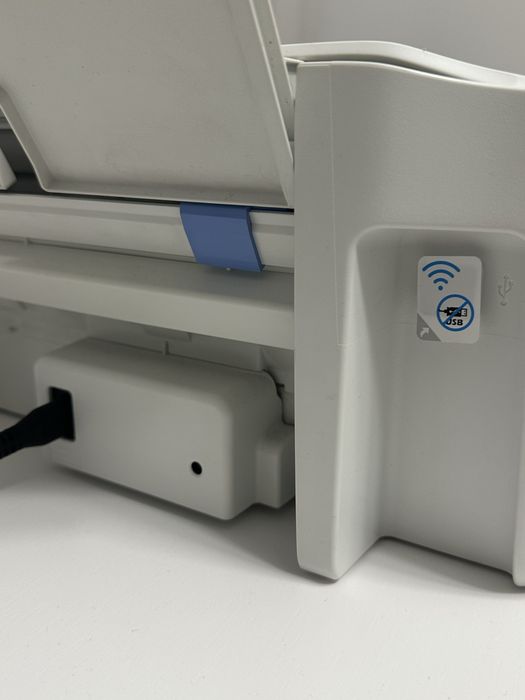 Drukarka wielofunkcyjna HP DeskJet 2710e