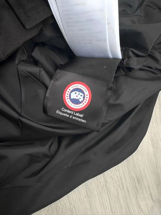 Canada goose Macmillan