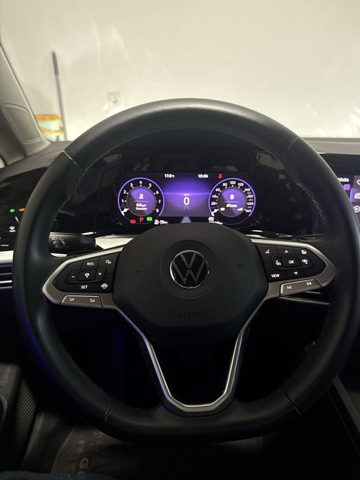 Volkswagen Golf 1.5 TSI DSG
