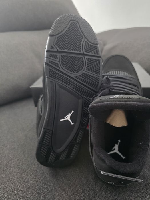 Jordan 4 Blackcat