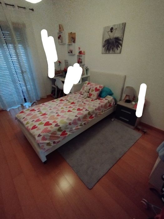 1 Cama individual ou 2 com colchão e oferta