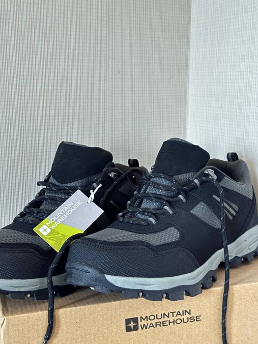 Кросівки mountain warehouse
